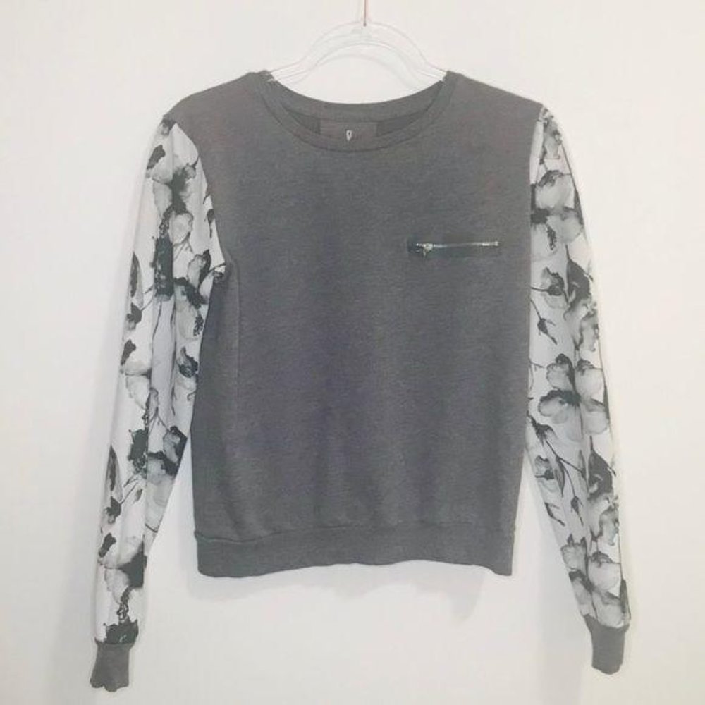 Atmosphere / M / Gray Sweatshirt Zipper Floral Sle